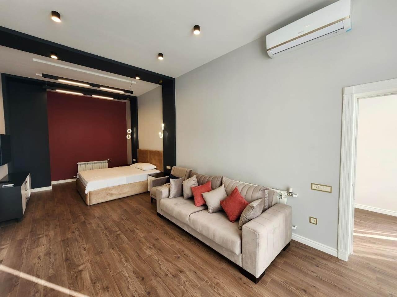 Awesome Brand New Apartment, In Center Yerevan Exterior photo